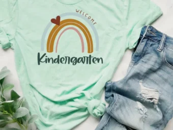 Welcome Kindergarten, Kindergarten Shirt, Kindergarten Teacher, First Day of School, Grade Team Shirts, Kindergarten Crew