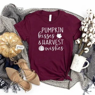 Pumpkin Kisses Harvest Wishes Thanksgiving T-Shirt