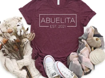 Abuelita Est. 2021 T-Shirt