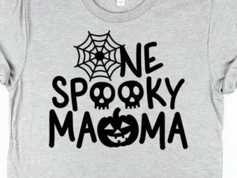 One Spooky MammaHalloween T-Shirt