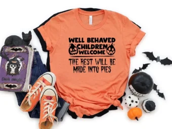 Well Behaved Children WelcomeHalloween T-shirt