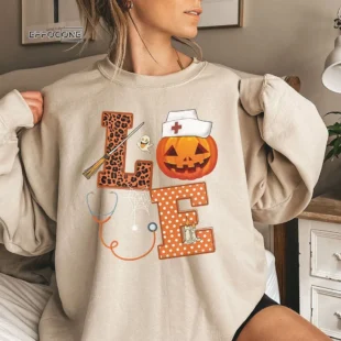 Halloween Nurse Love T-shirt