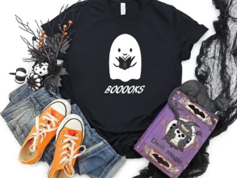 Ghost Books Halloween Reading T-Shirt