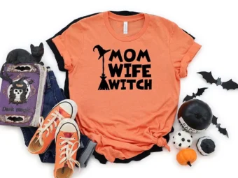 Mom Wife Whitch Halloween Pumpkin T-Shirt
