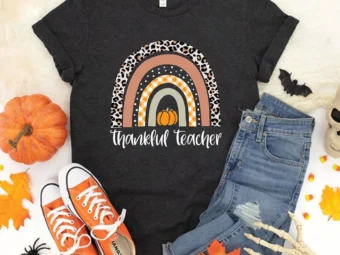Thanksgiving Teacher Thankful Rainbow Pumpkin T-Shirt