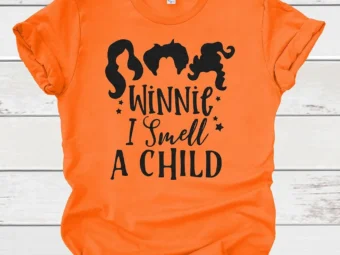 Winnie I Smell A Child Halloween T-Shirt