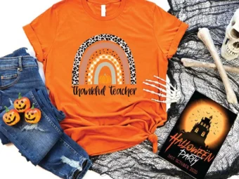Thanksgiving Teacher Thankful Rainbow Pumpkin T-Shirt