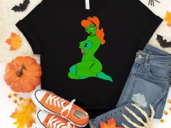 Pin up Zombie Halloween T-Shirt